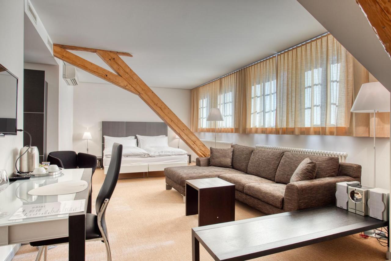 Au Terminus Hotel 3*